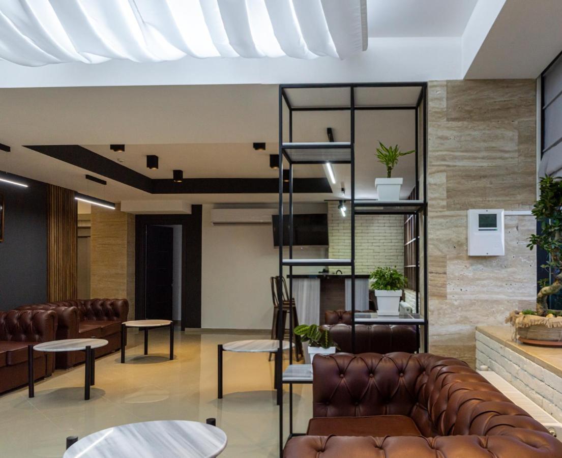 טביליסי Bg Palace Hotel מראה חיצוני תמונה