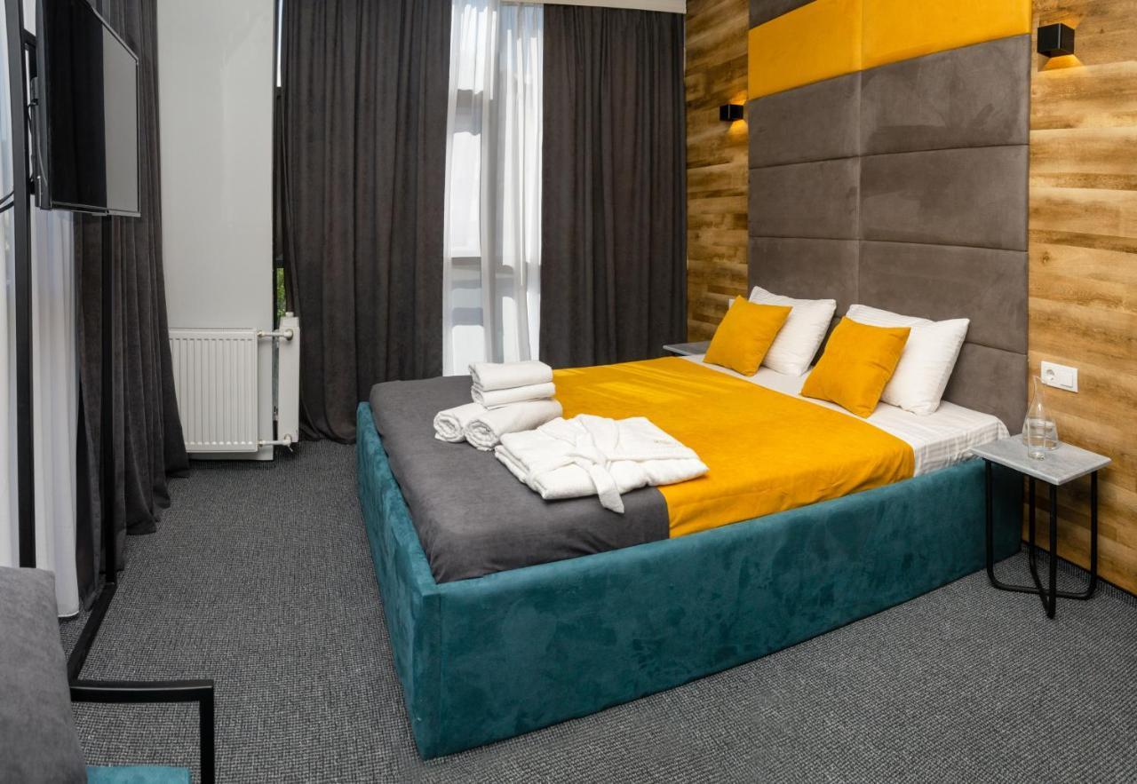 טביליסי Bg Palace Hotel מראה חיצוני תמונה