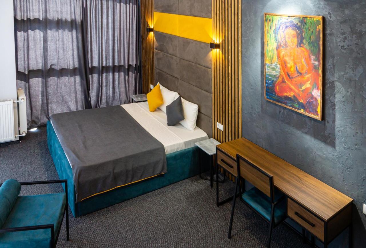 טביליסי Bg Palace Hotel מראה חיצוני תמונה