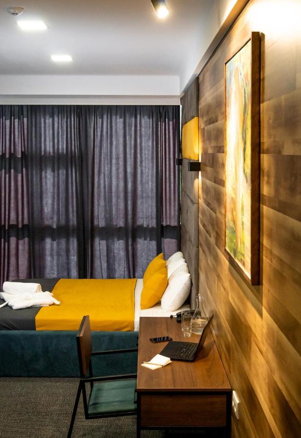 טביליסי Bg Palace Hotel מראה חיצוני תמונה