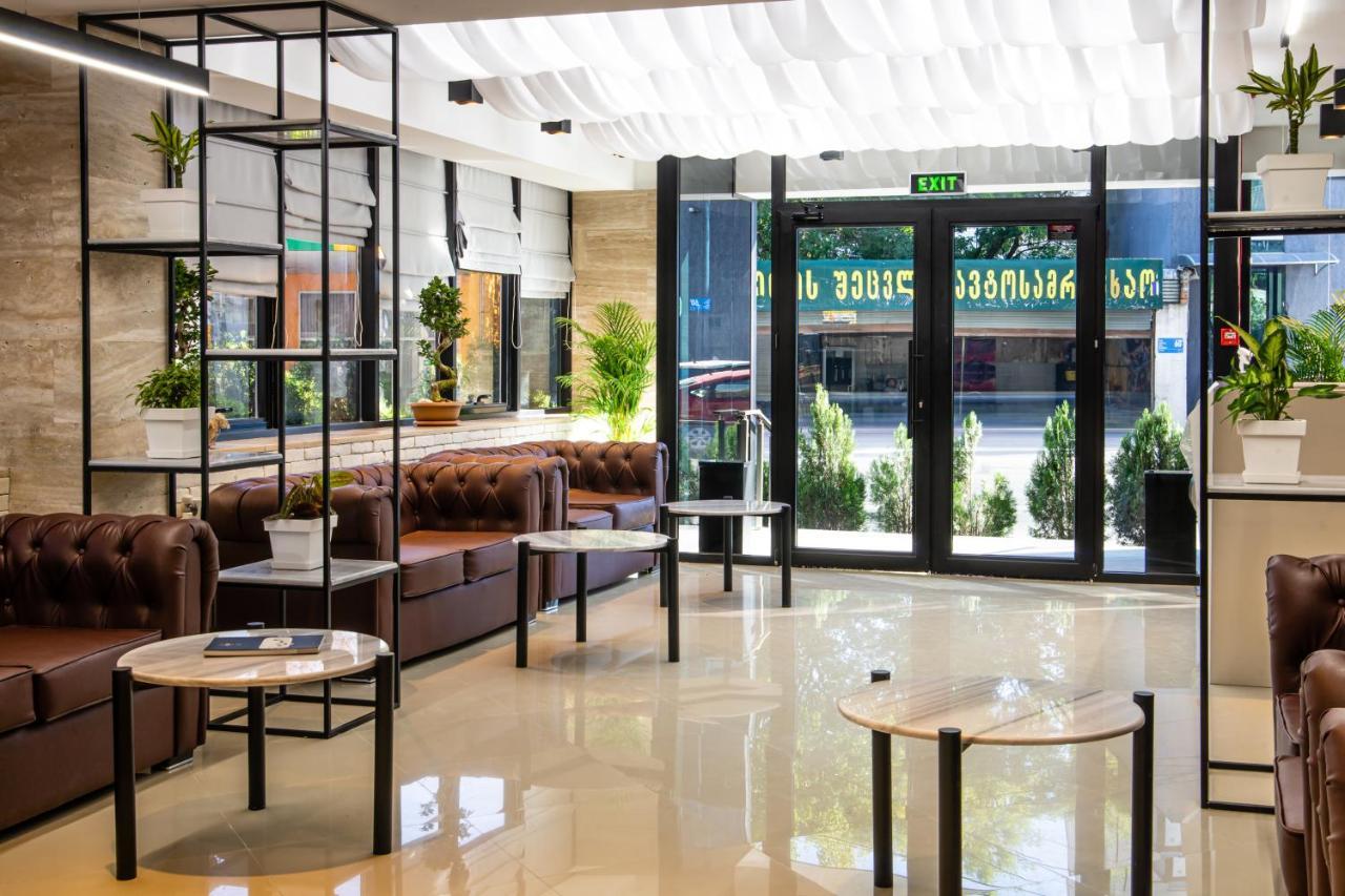 טביליסי Bg Palace Hotel מראה חיצוני תמונה