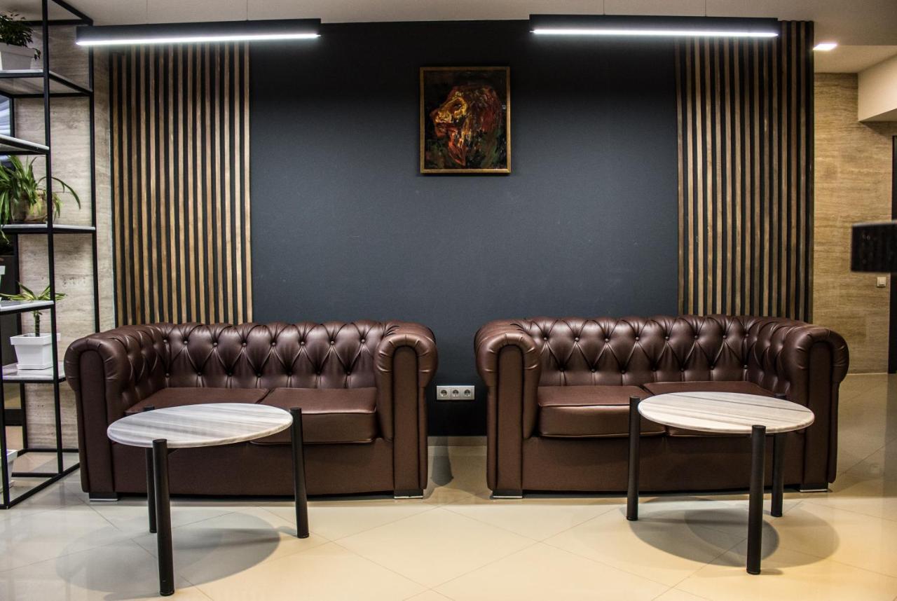 טביליסי Bg Palace Hotel מראה חיצוני תמונה
